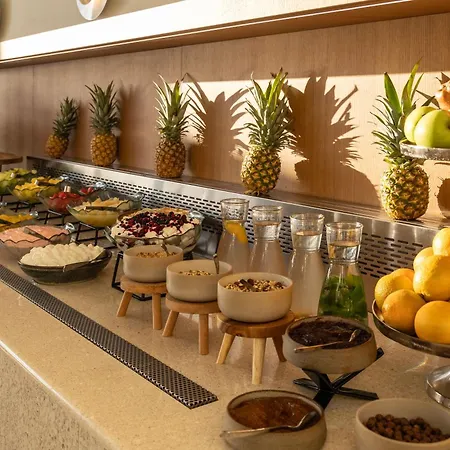 Hotel Valmar Corfu 5*